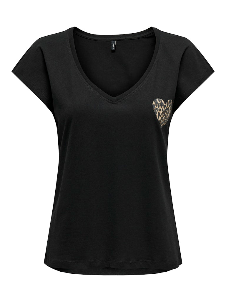 Camiseta con corazón animal print