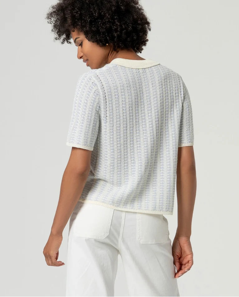 Top de punto calado con cuello polo