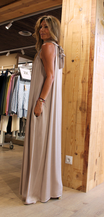 Vestido lencero con lazo