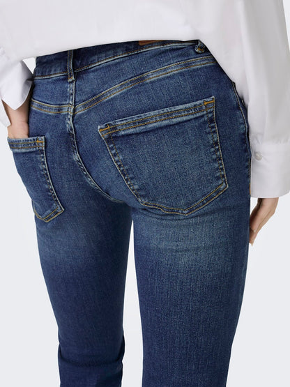 Vaquero flared de tiro medio con corte bootcut