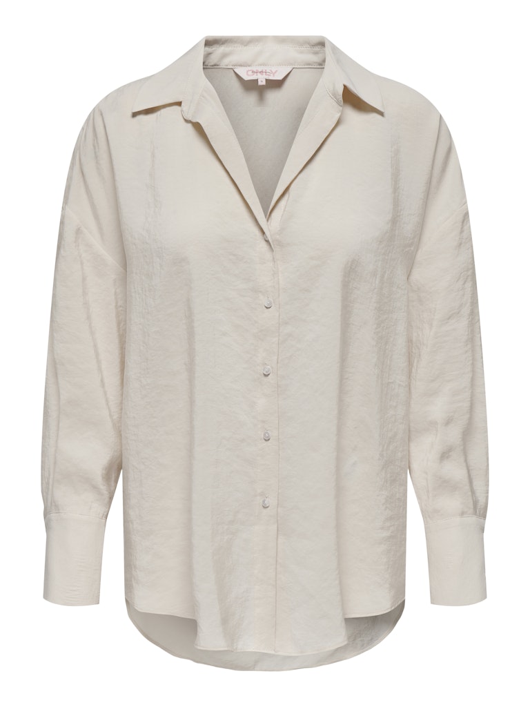 Camisa fluida de corte recto con botonadura frontal