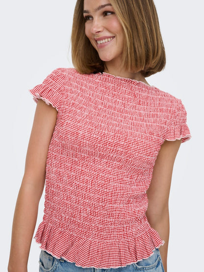 Top fruncido de manga corta